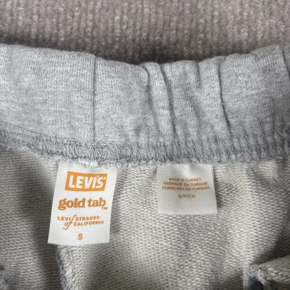 Levi's Gray Women's Shorts 1272 - Picture 3 of 5